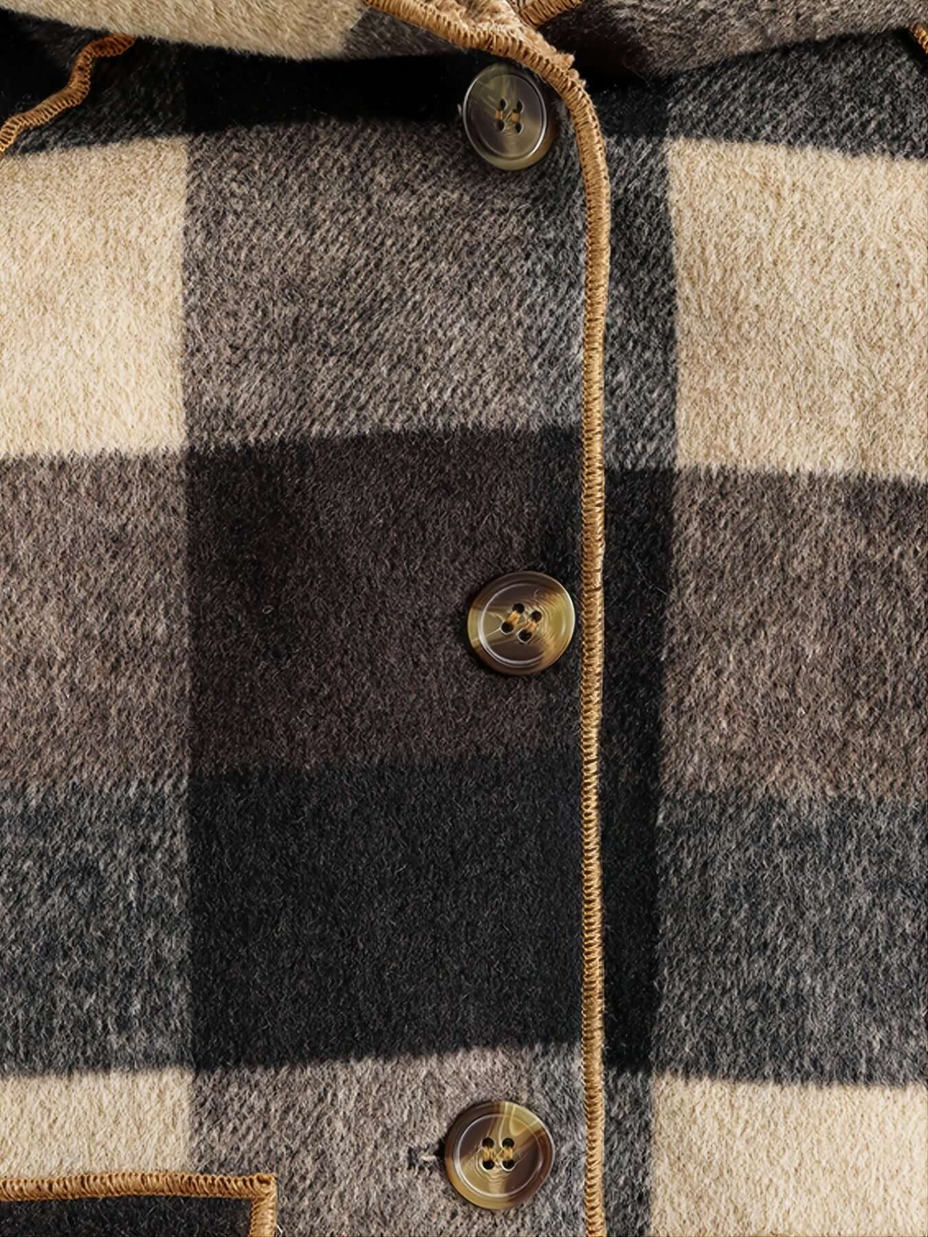 Adventure Ready: Plaid Hooded Jacket – Plush Lined & Weather-Resistant