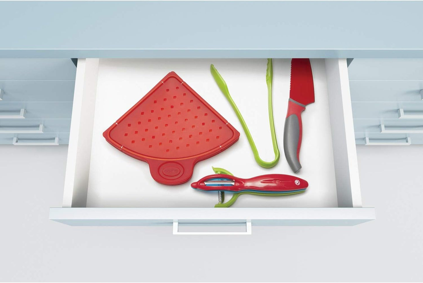 Starfrit Foldable Silicone Splatter Guard 13" Red | GreenLifeHuman Emporium
