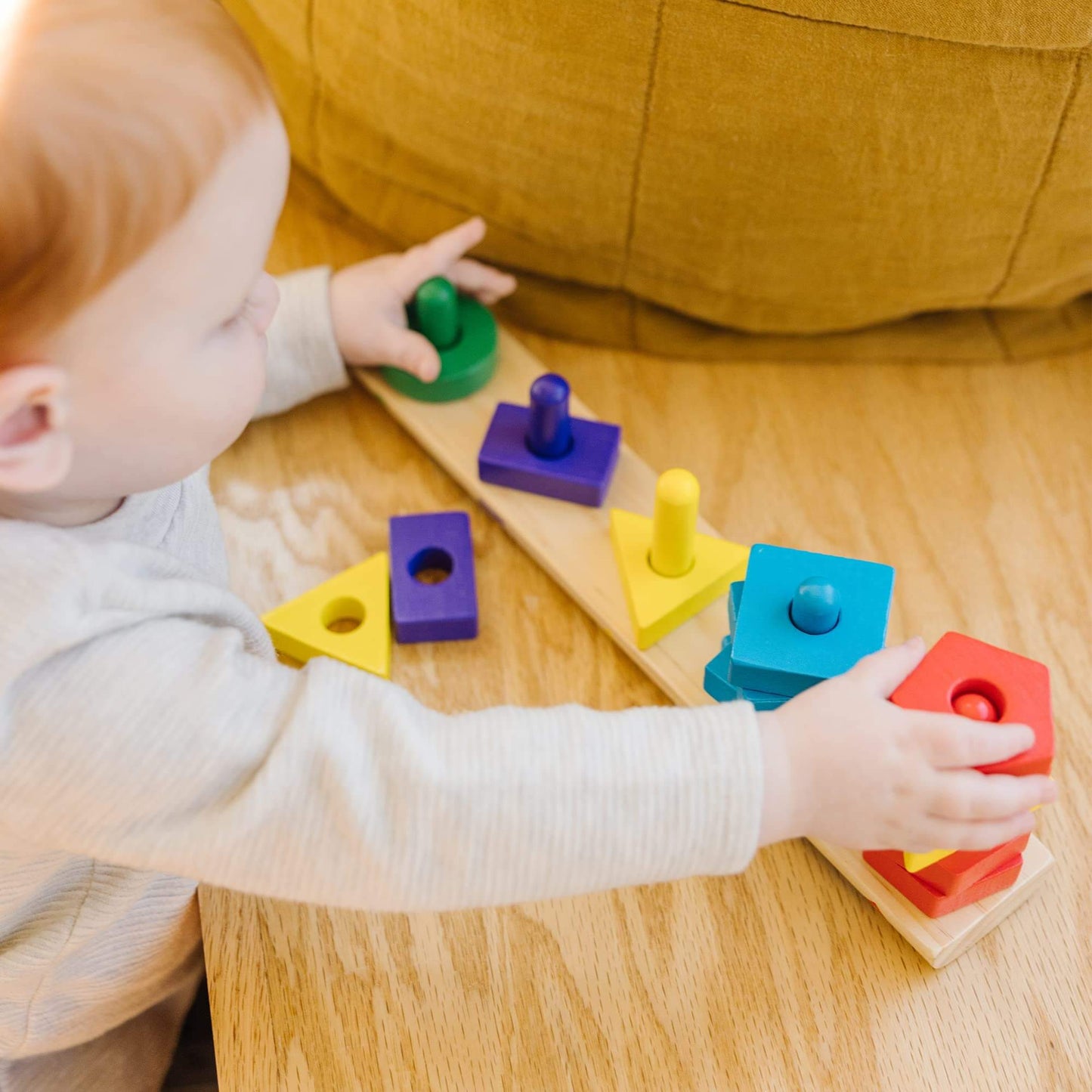 Melissa & Doug Stack and Sort Board (Wooden Educational Toy With 15 Solid Wood Pieces)