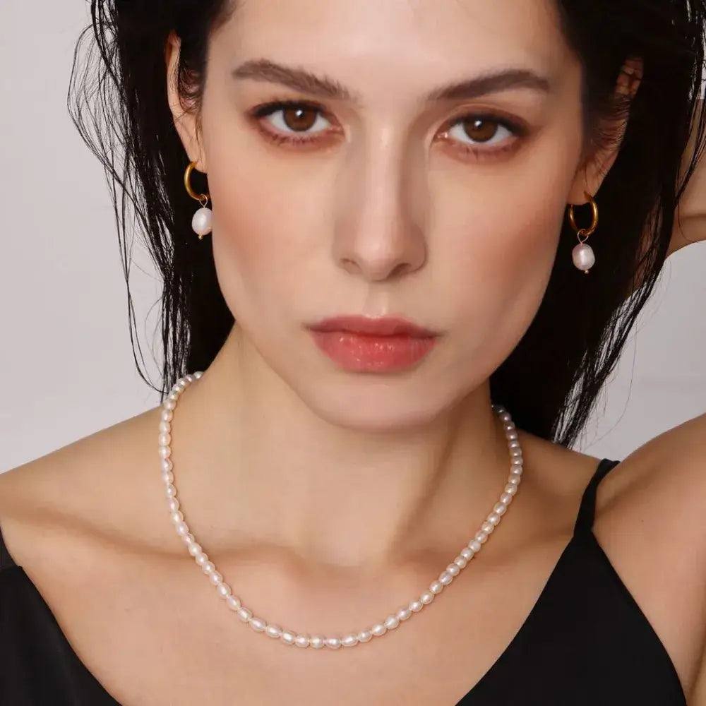 Pearl Jewelry Set – Necklace, Bracelet & Earrings (4-Piece)