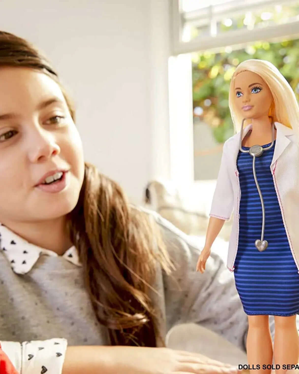 Barbie Curvy Doctor Doll - Collectible Toy for Kids