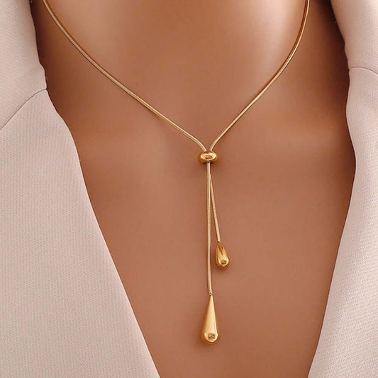 Elegant 18K Gold Necklace with Adjustable Tassel