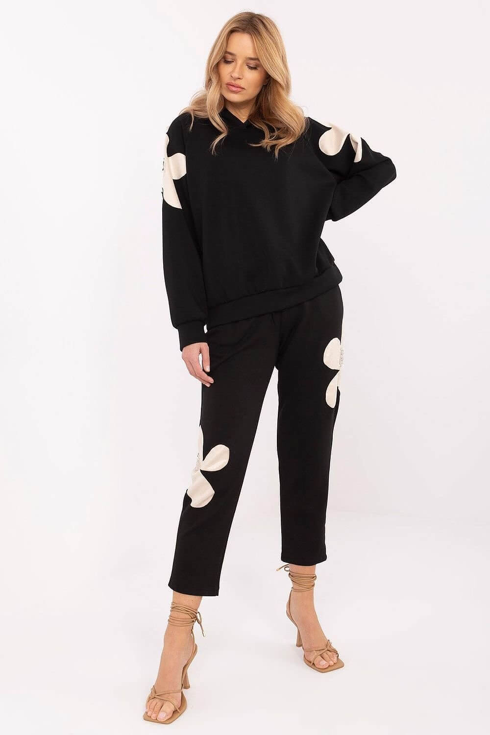 Elegant Luxe Floral Embellished Tracksuit Set