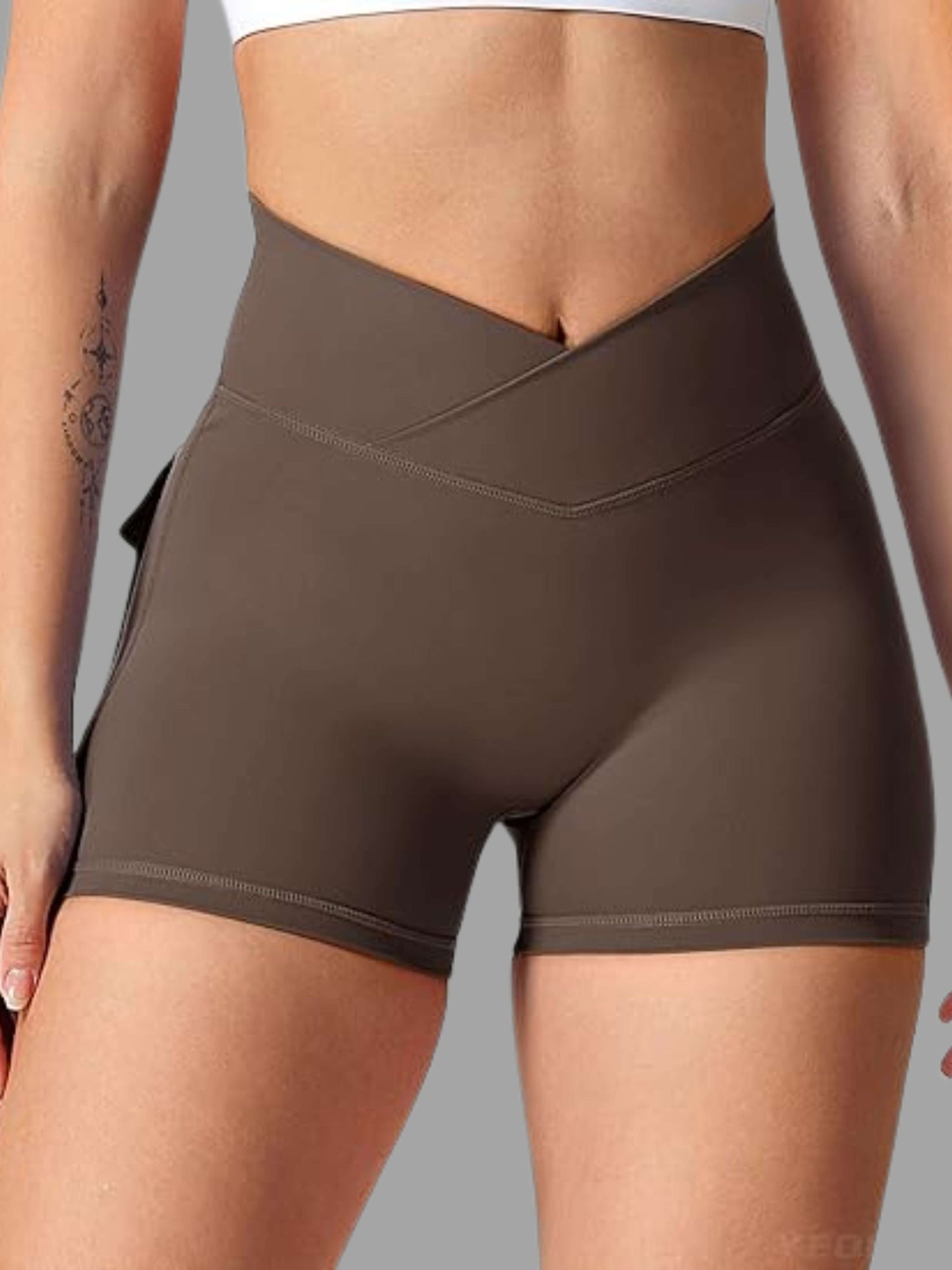 High Waisted Scrunch Workout Shorts with Pockets