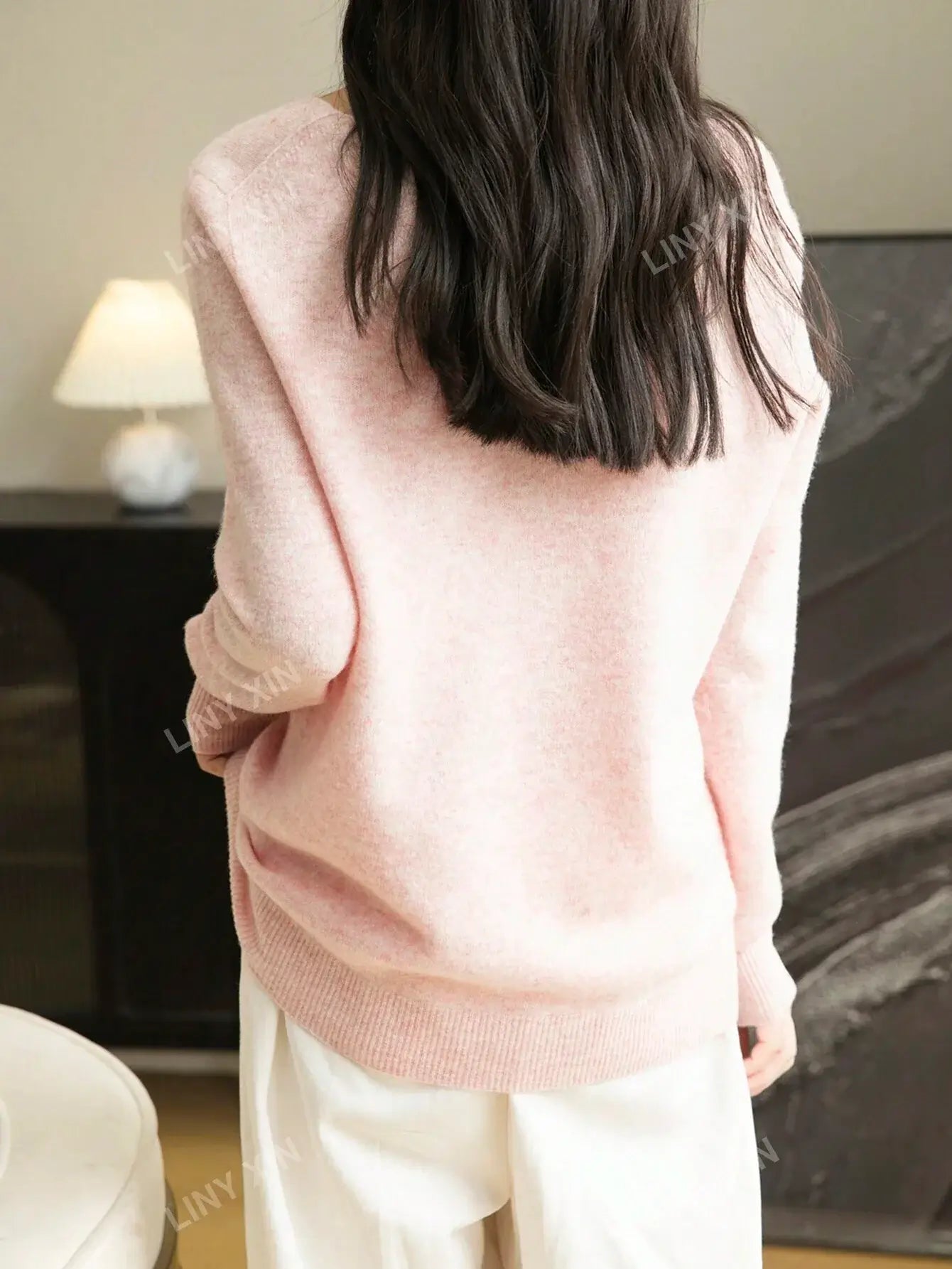 Pure Merino Wool V-Neck Seamless Knit Sweater