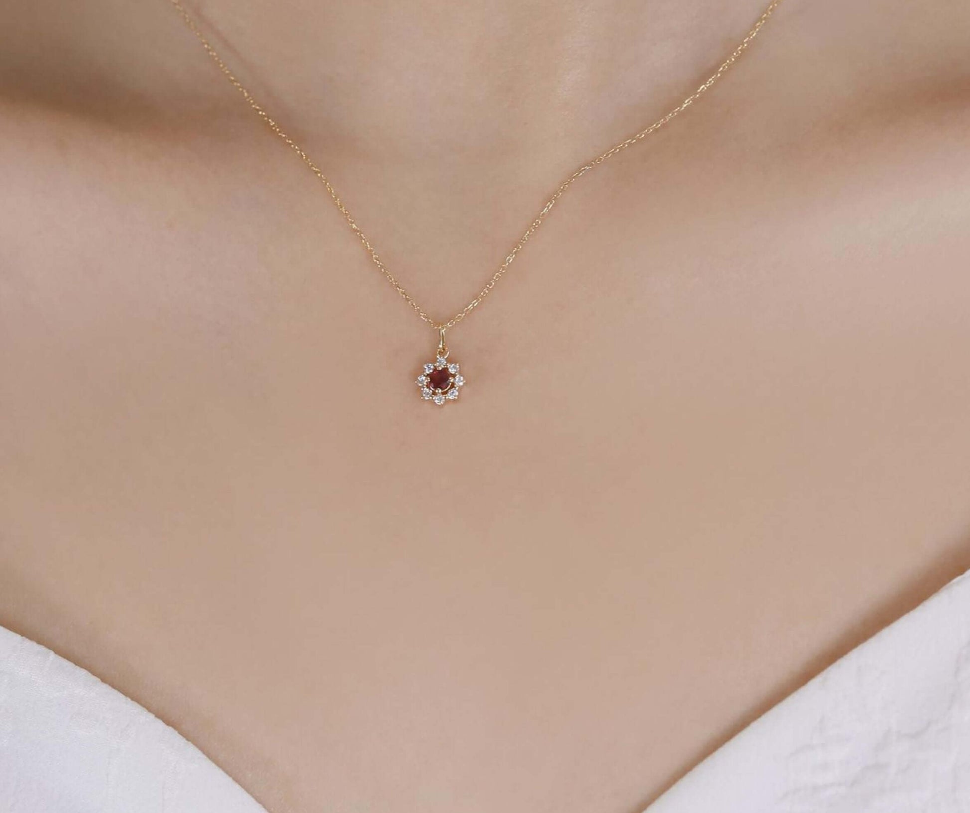 S925 Sterling Silver Red Zirconia Necklace