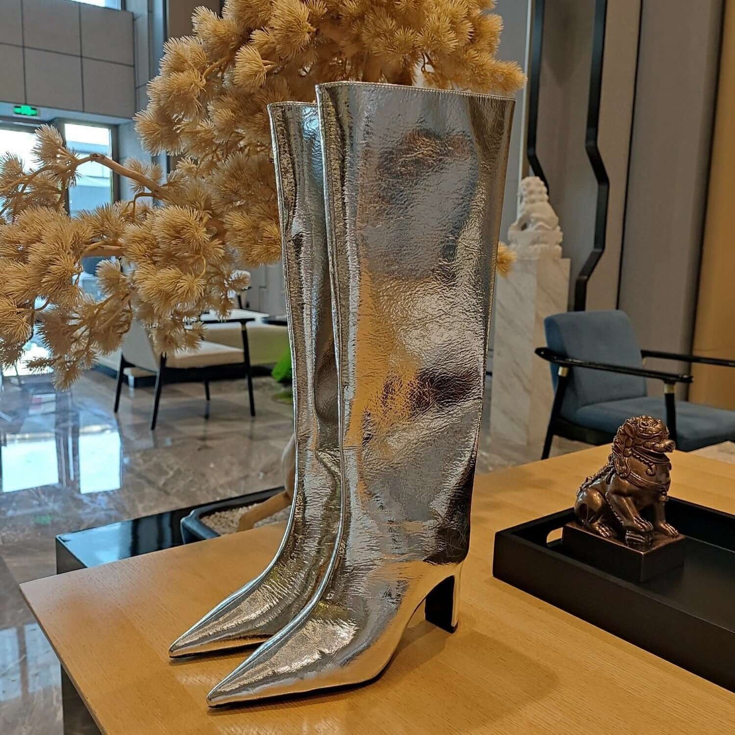 Stylish Womens Knee-High Leather Boots