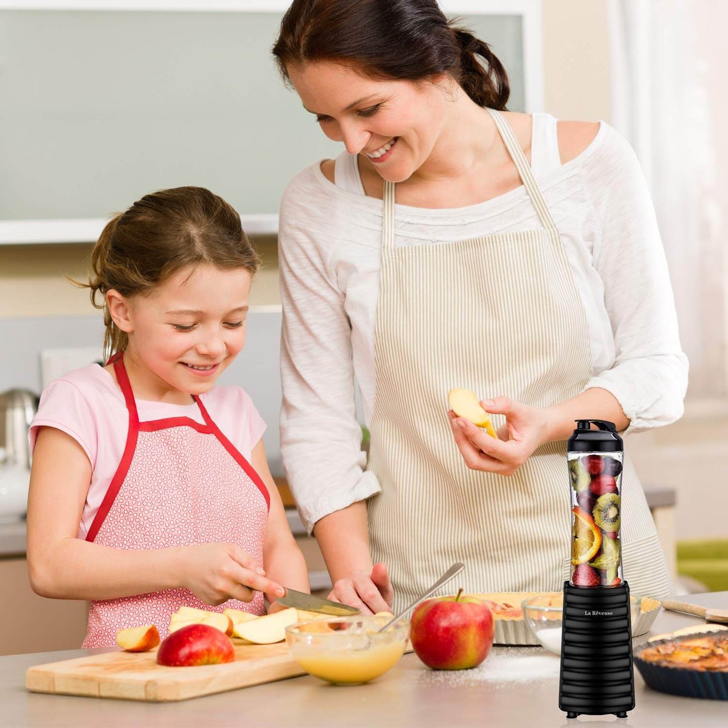 Portable Travel Smoothie Blender 300W - Compact & Powerful